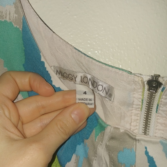 Funky Sexy Dress size small - Picture 3 of 3